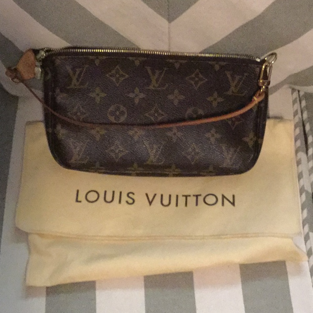 Louis Vuitton Pochette Monogram Wristlet